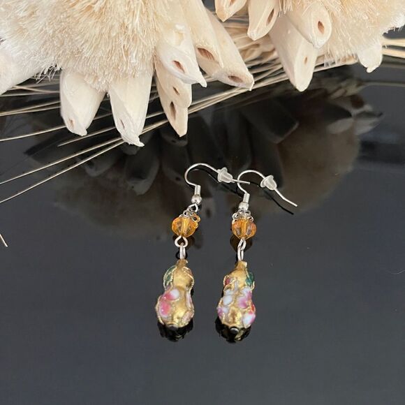 Floral Glass earrings - Picture 1 of 3